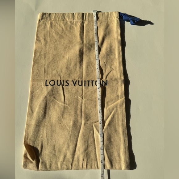 Louis Vuitton Dust Bag - Picture 2 of 3